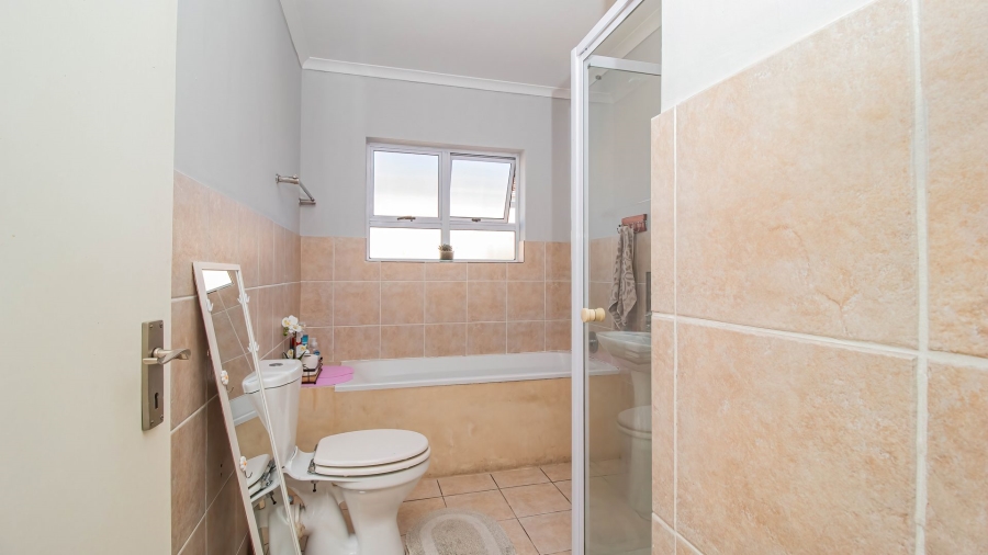 3 Bedroom Property for Sale in Muizenberg Western Cape
